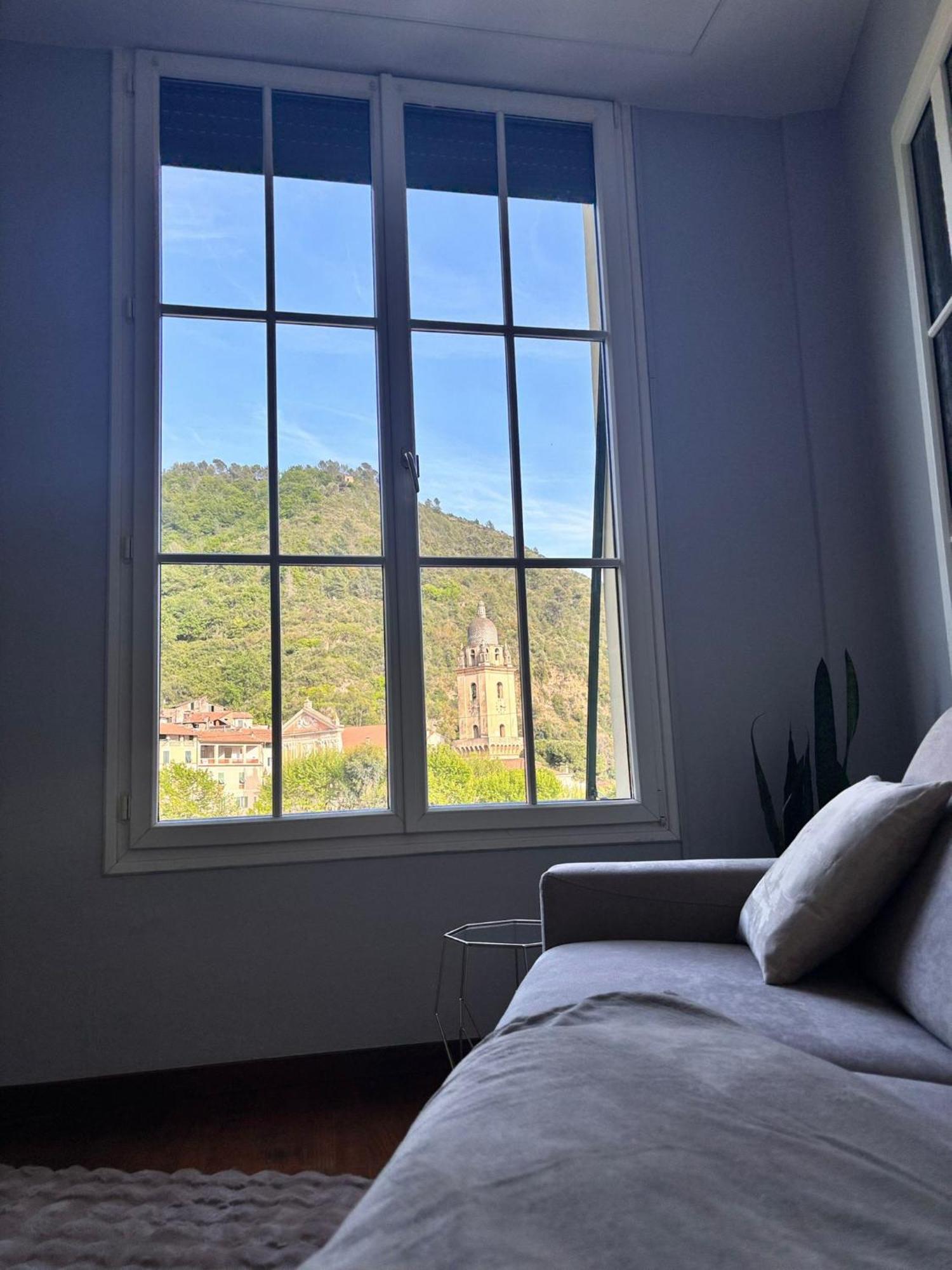 Casa Jolie - Vista Castello